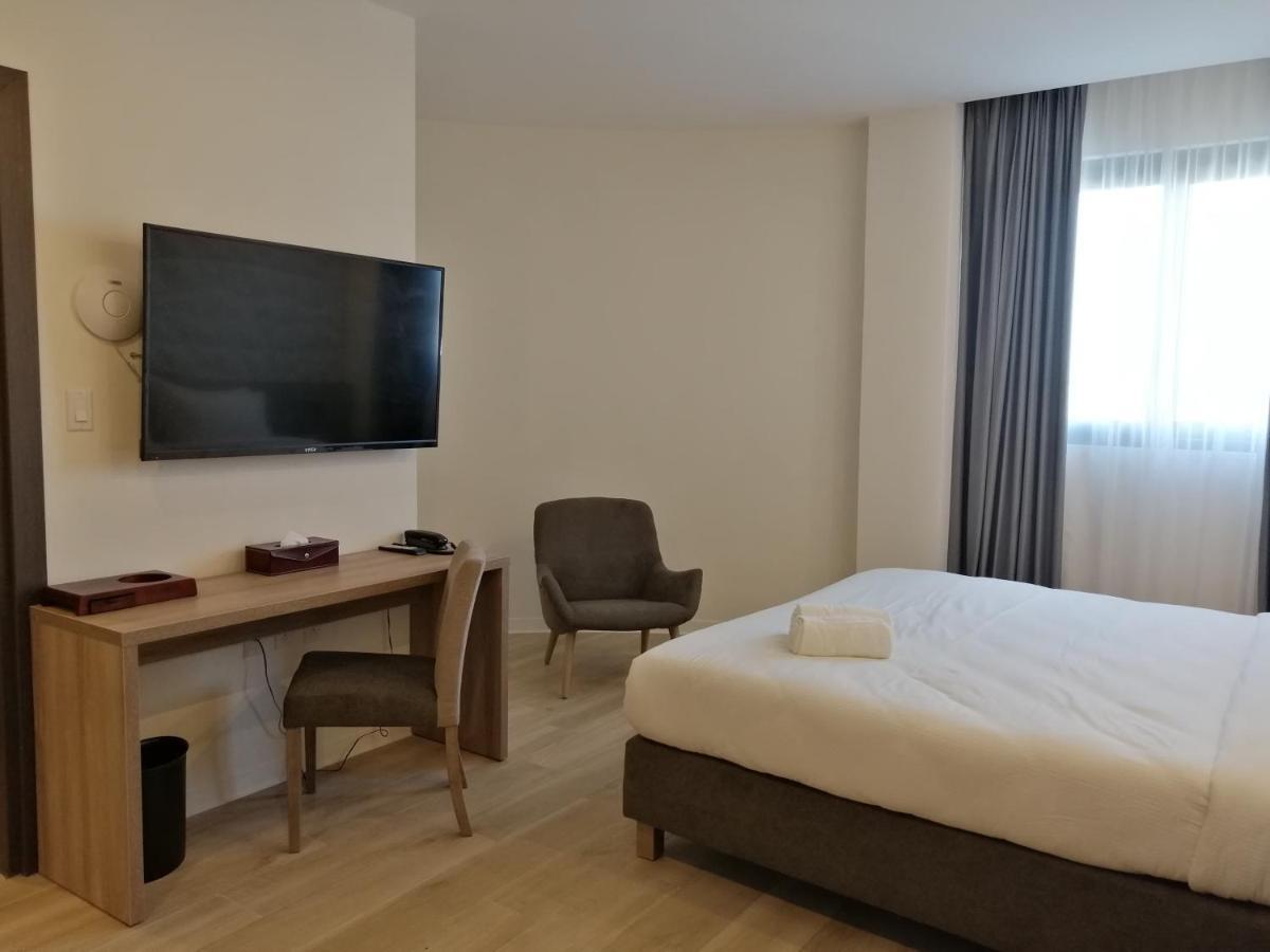 Adonis Cupecoy Hotel Simpson Bay Kültér fotó